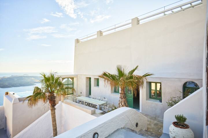 Villa Murat Santorini gallery image 5