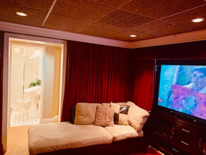 I  Have A Studio /2 Bedrooms. - Douglasville, GA