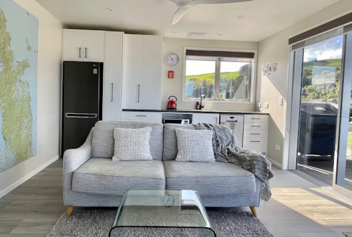 Relax At Tui's Nest In Whitianga 2