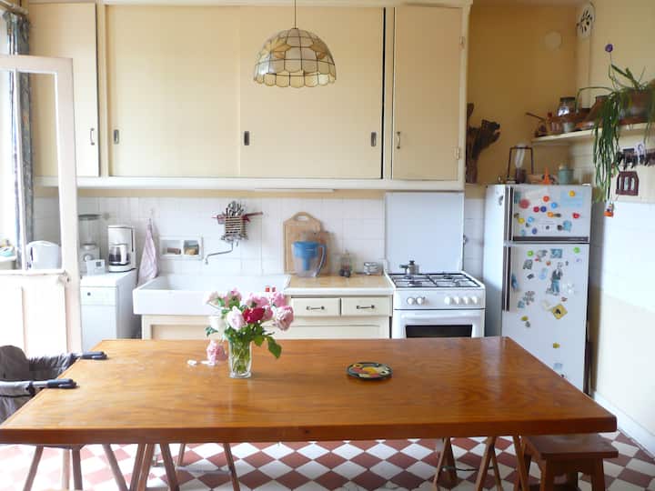 Chambre Individuelle, Dans Pavillon Avec Jardin - Gif-sur-Yvette