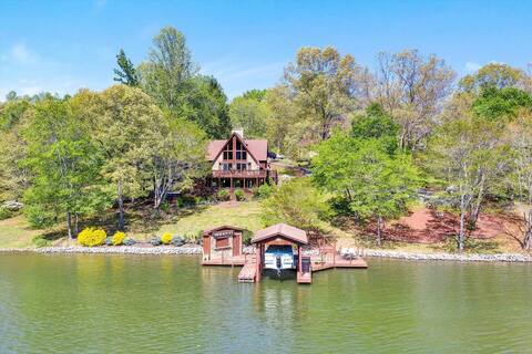 Waterfront with hot tub and two docks