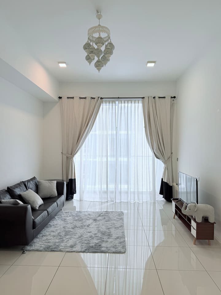 Cozy Downtown 2br At M Suites@7, Embassy Row - Kuala Lumpur
