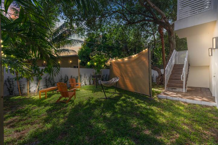 6BRCoastalDuplex: Patio•BBQ•FastWiFi•Welcome Kit gallery image 2