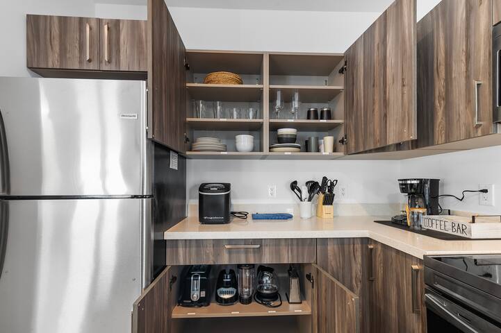 6BRCoastalDuplex: Patio•BBQ•FastWiFi•Welcome Kit gallery image 3