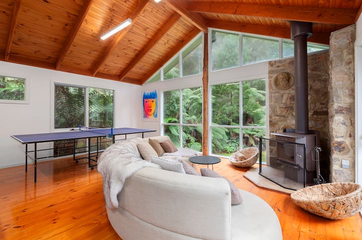 River Lodge, close to Warburton