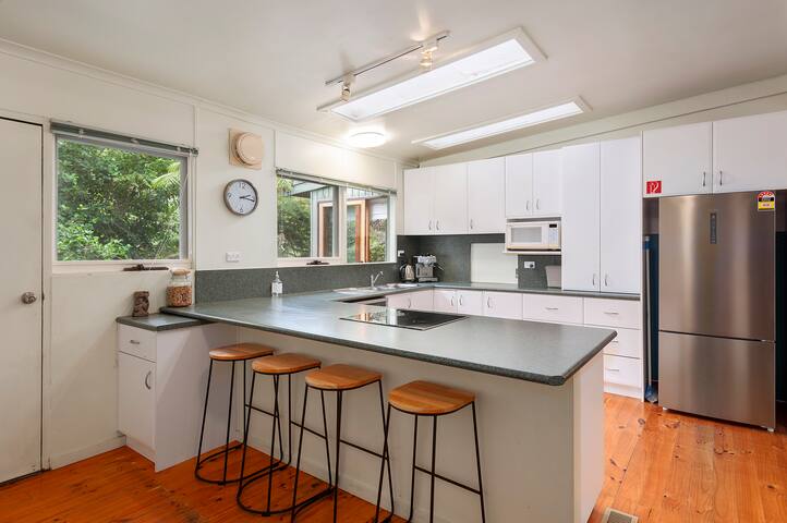 River Lodge, close to Warburton gallery image 4