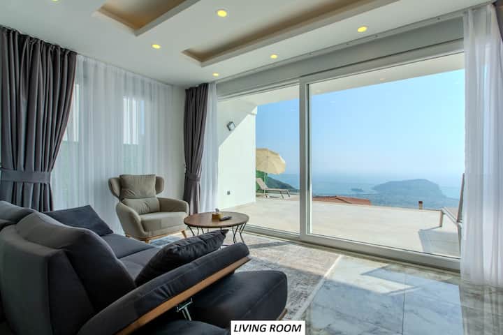 Panoramic Villa With A Pool - Alanya