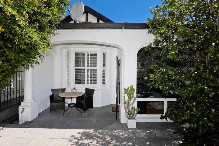 Pretty cottage in Fresnaye gallery image 4