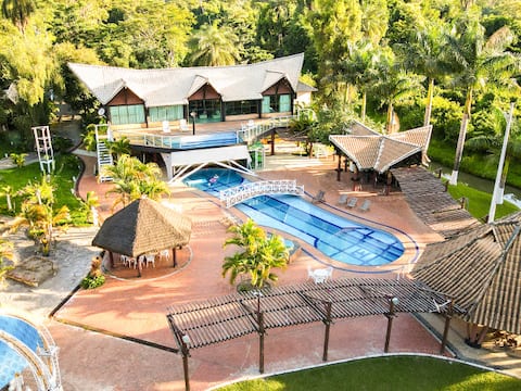 Come! Unforgettable moments.