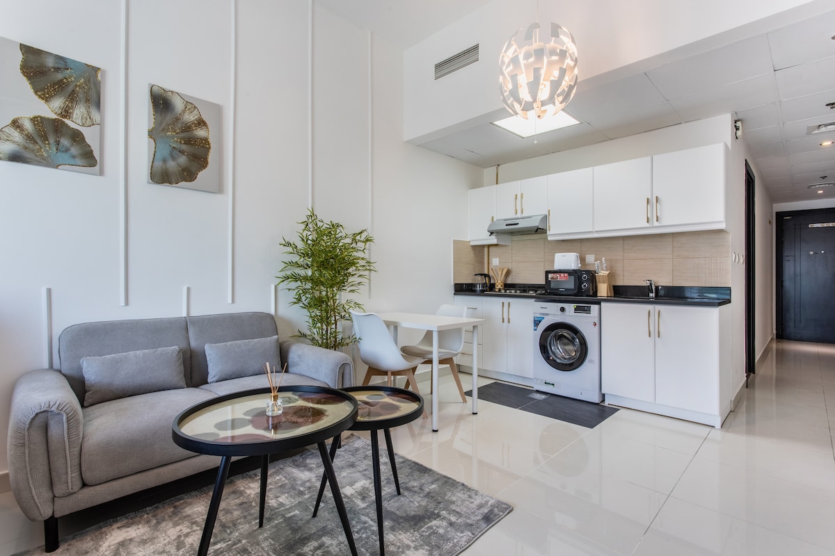 Top performing Airbnb: Dubai Sports City Best Studio in Al Hebiah Fourth