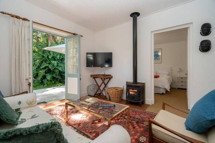 Long Cottage gallery image 3