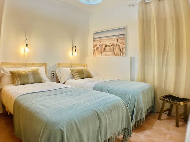 Mwonekano mwingine wa chumba cha kulala mara mbili