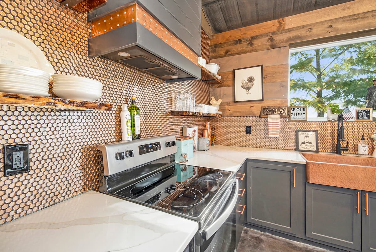 The Ultimate Guide: Hosting a Flawless Farm Weekend