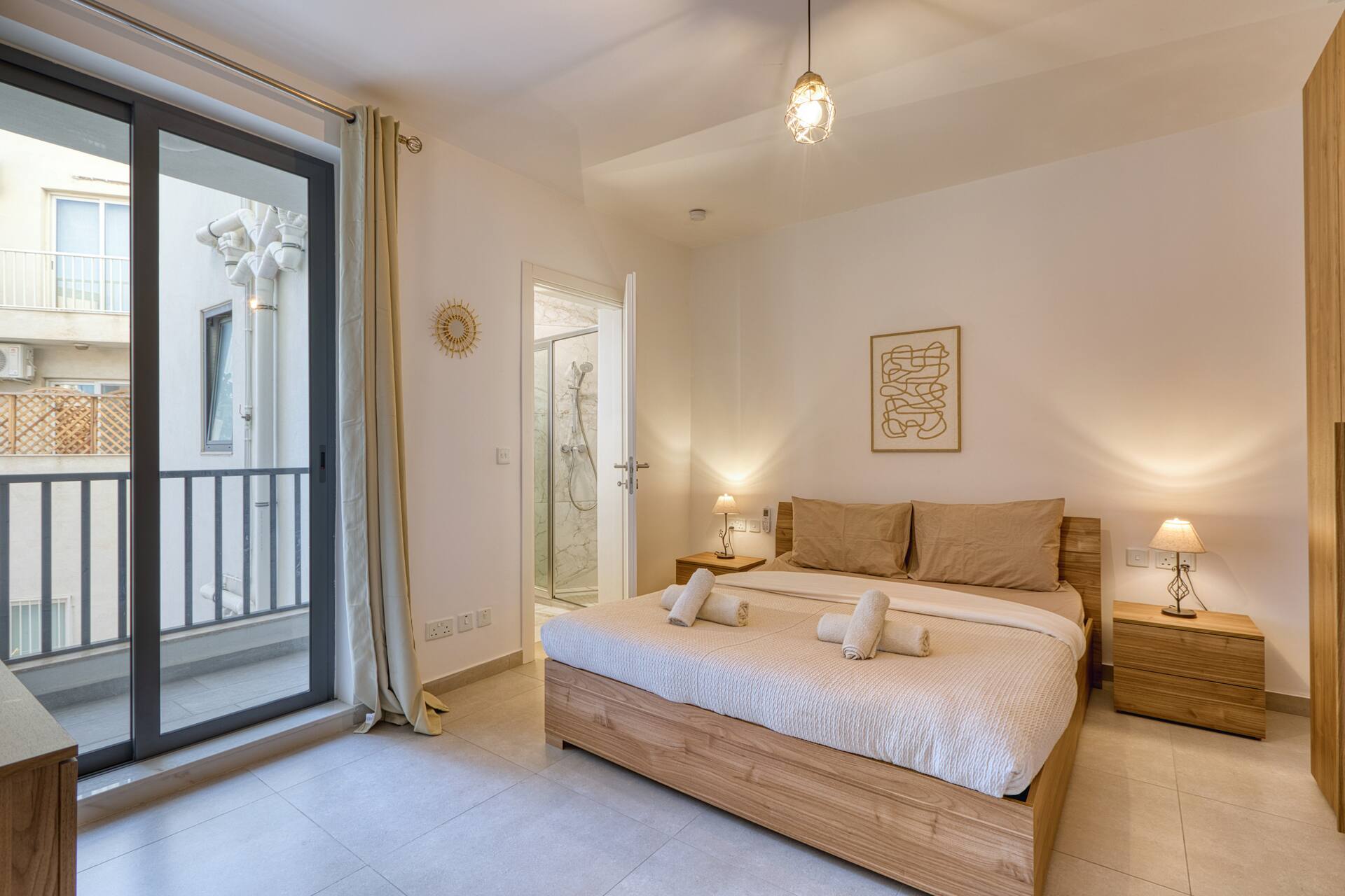 Anita's Modern Apartment Near Sliema, Valletta, St Julians