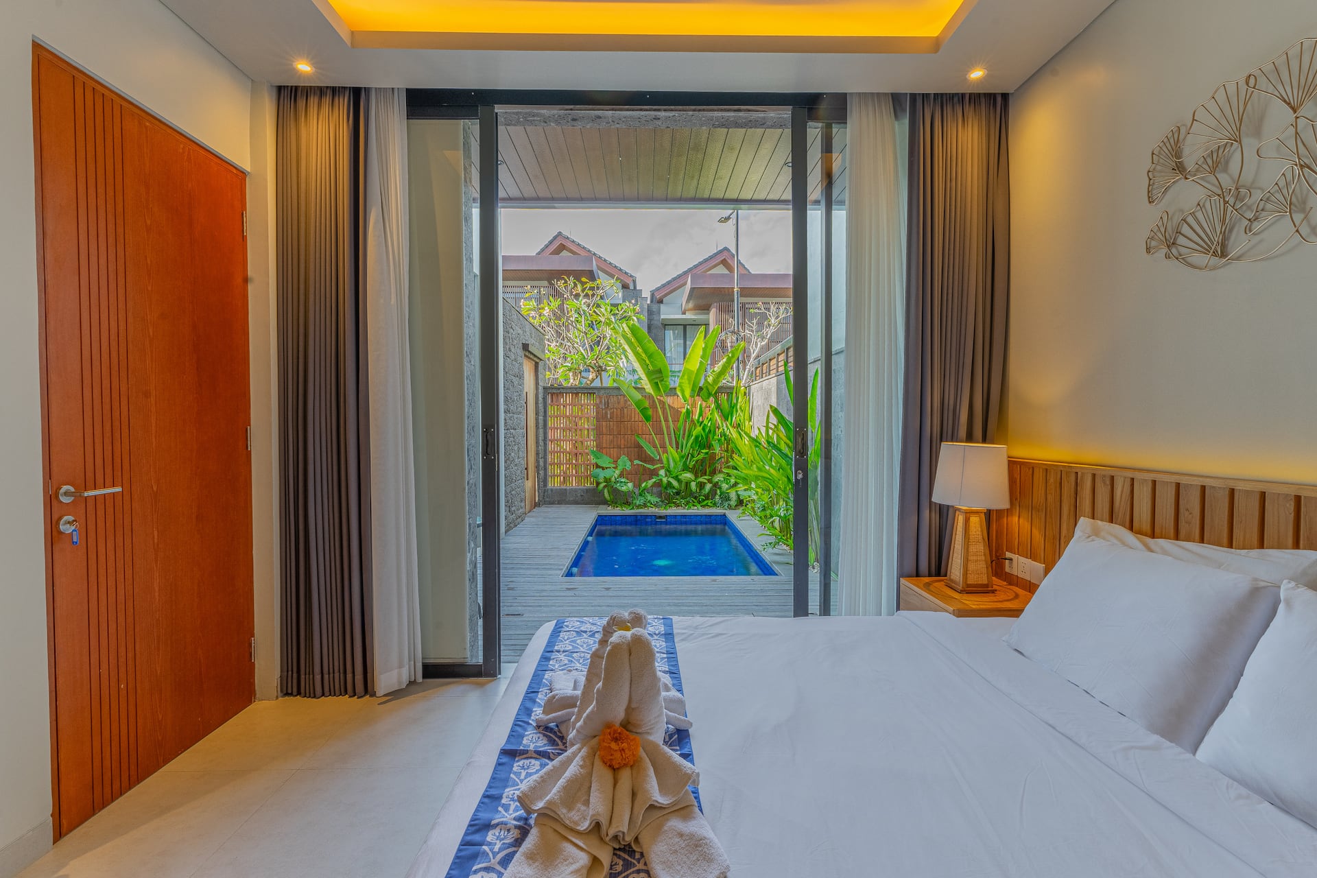 Central Tropical Hideaway 3 Bedroom Private Villa in Canggu 2