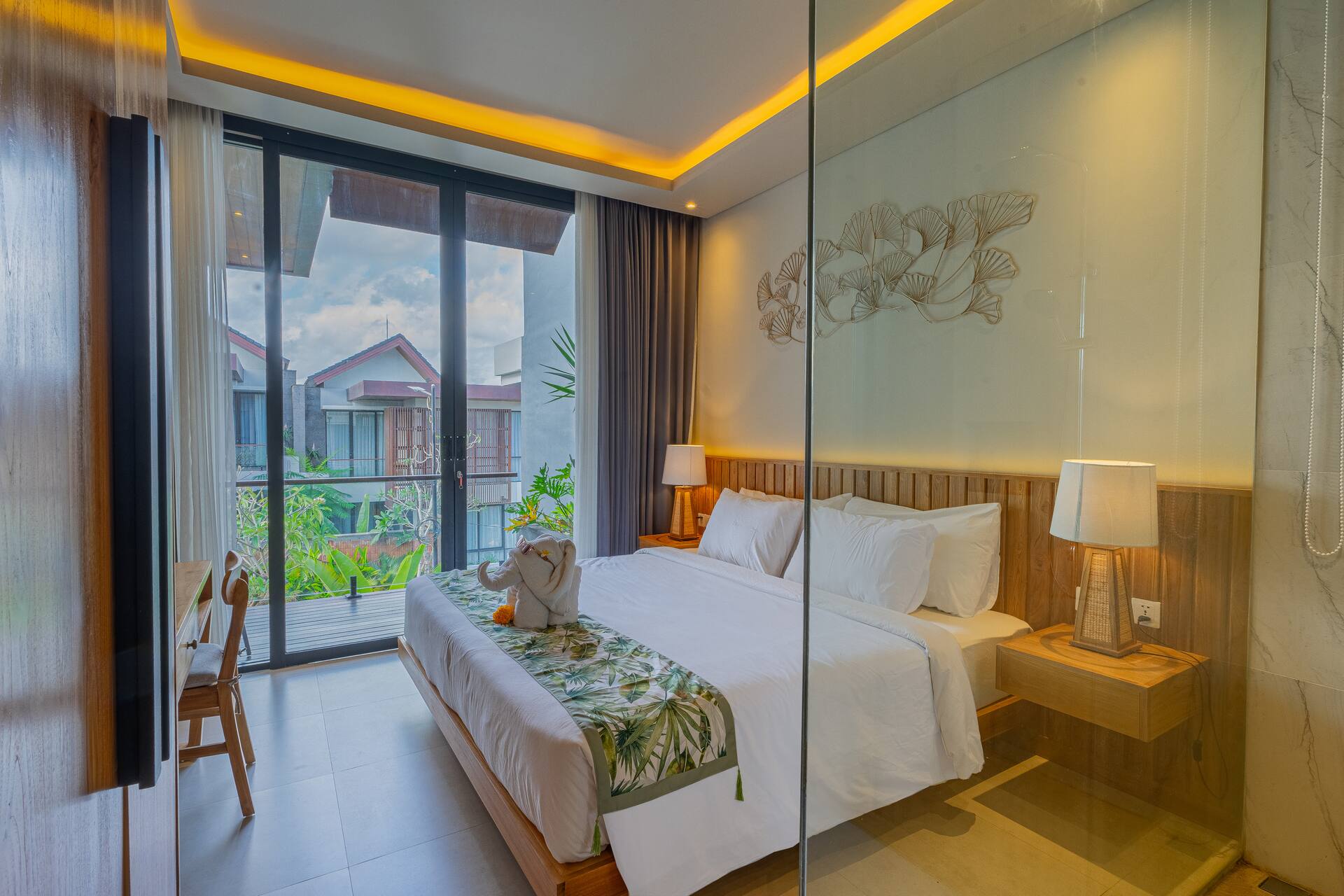 Central Tropical Hideaway 3 Bedroom Private Villa in Canggu 3
