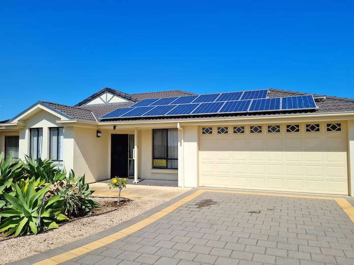 Moonta Bay Getaway - Port Hughes