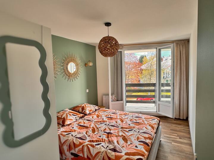 Habitación 2 
Cama Queen Size 
Cama paraguas disponible 