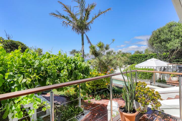 Sea Fever, St James gallery image 5