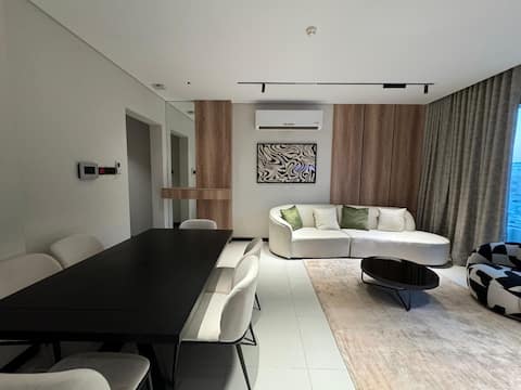 3 BR Apartment in Janabiyah