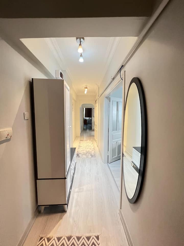Memorial Spacious 3-bedroom Family Retreat - Küçükçekmece