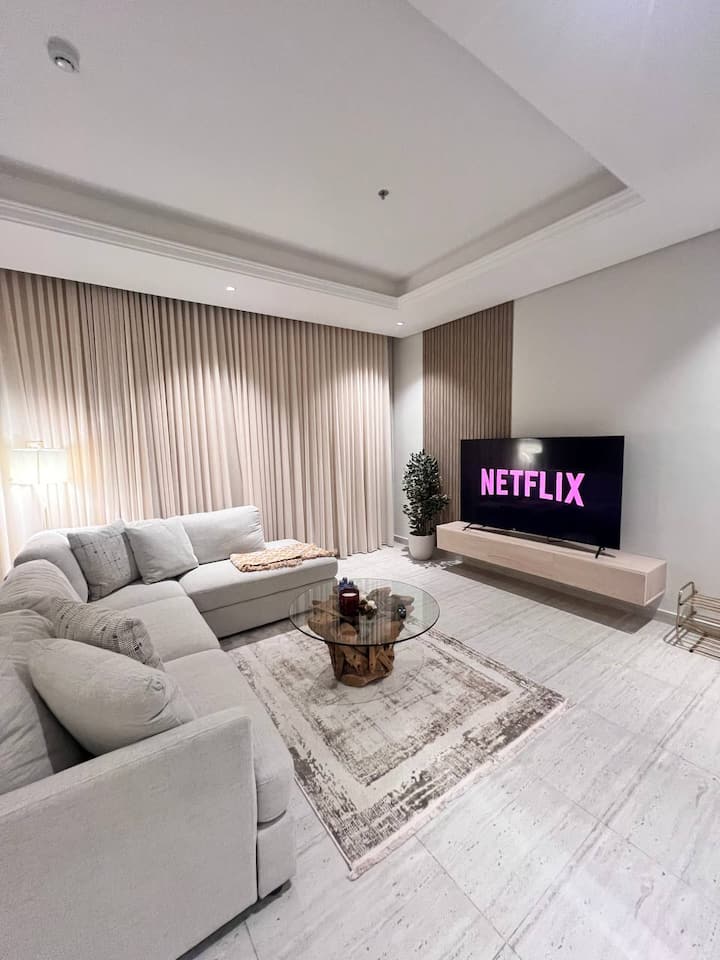 3br Luxe Stay | Parking, 3ba-almalqa - Riyadh