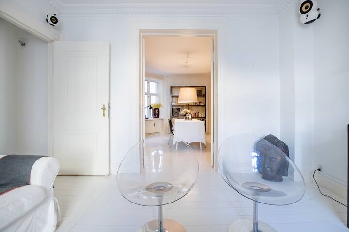 Dejlig lejlighed midt i København gallery image 3