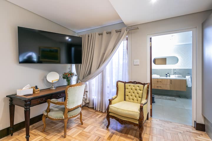 Modern Apartment Close To The Parks - Johannesburg