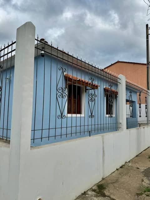 Casa Azul da Bocaina in São José do Barreiro