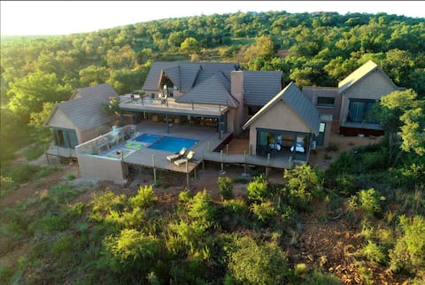 @Elements Hillside Lodge-PRM127