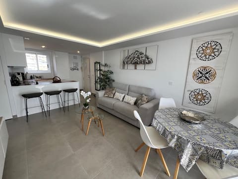Airbnb con mejor rendimiento: Azure Oasis Apartment en Benidorm
