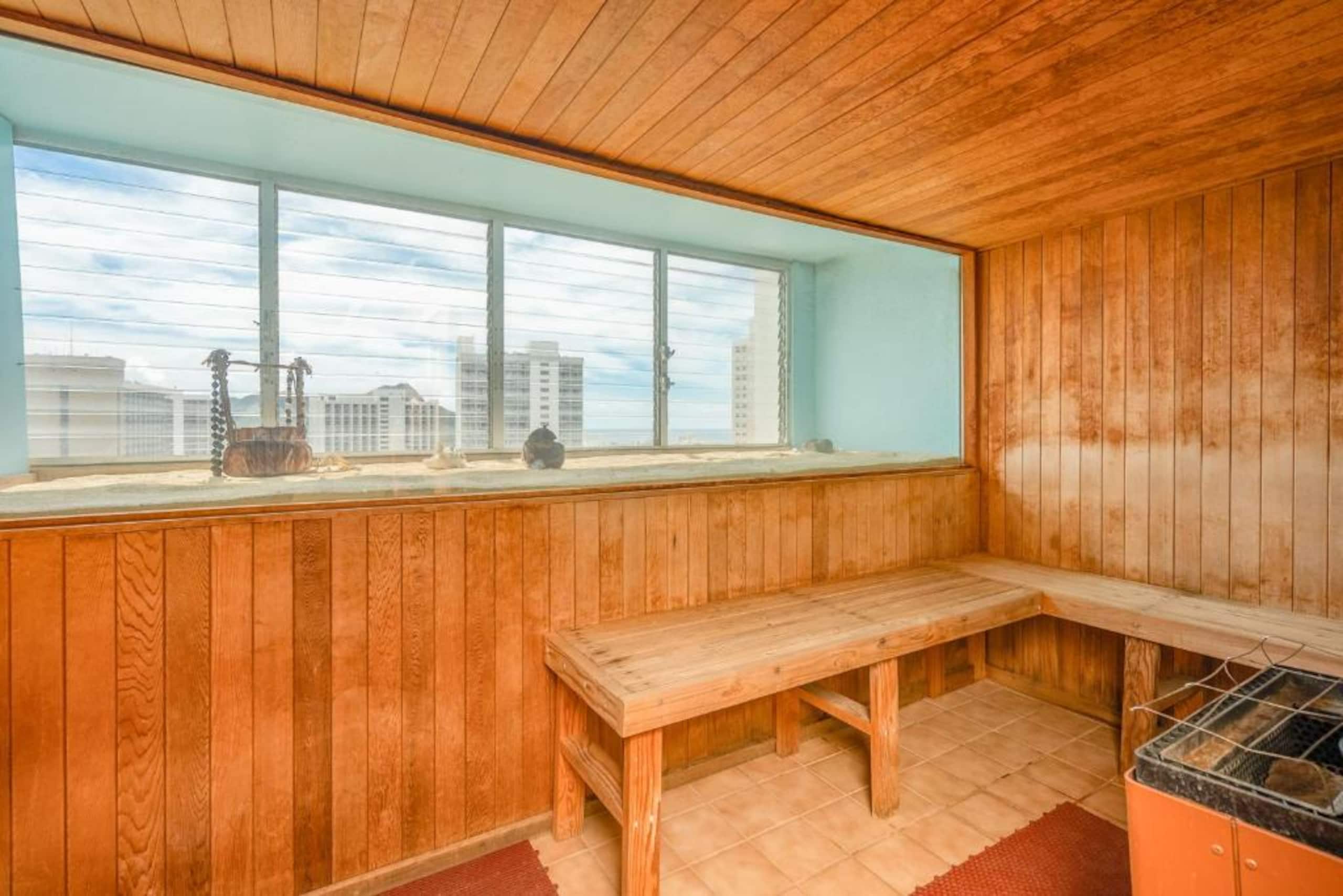 Hotel in Honolulu · ★4.47 · Studio · 2 beds · 1 private bath - Image 18