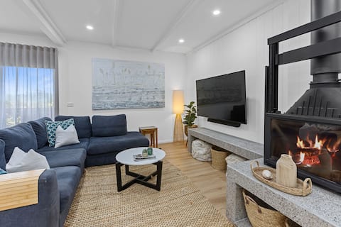 Top Airbnb: Wave Whisperer in Apollo Bay