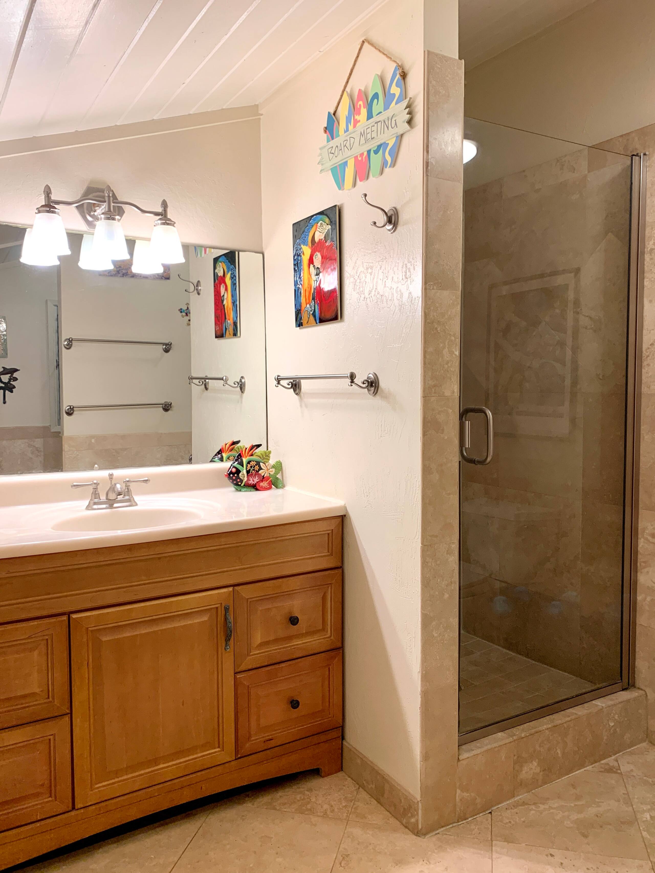 Condo in Lahaina · ★4.91 · 2 bedrooms · 3 beds · 2 baths - Image 15
