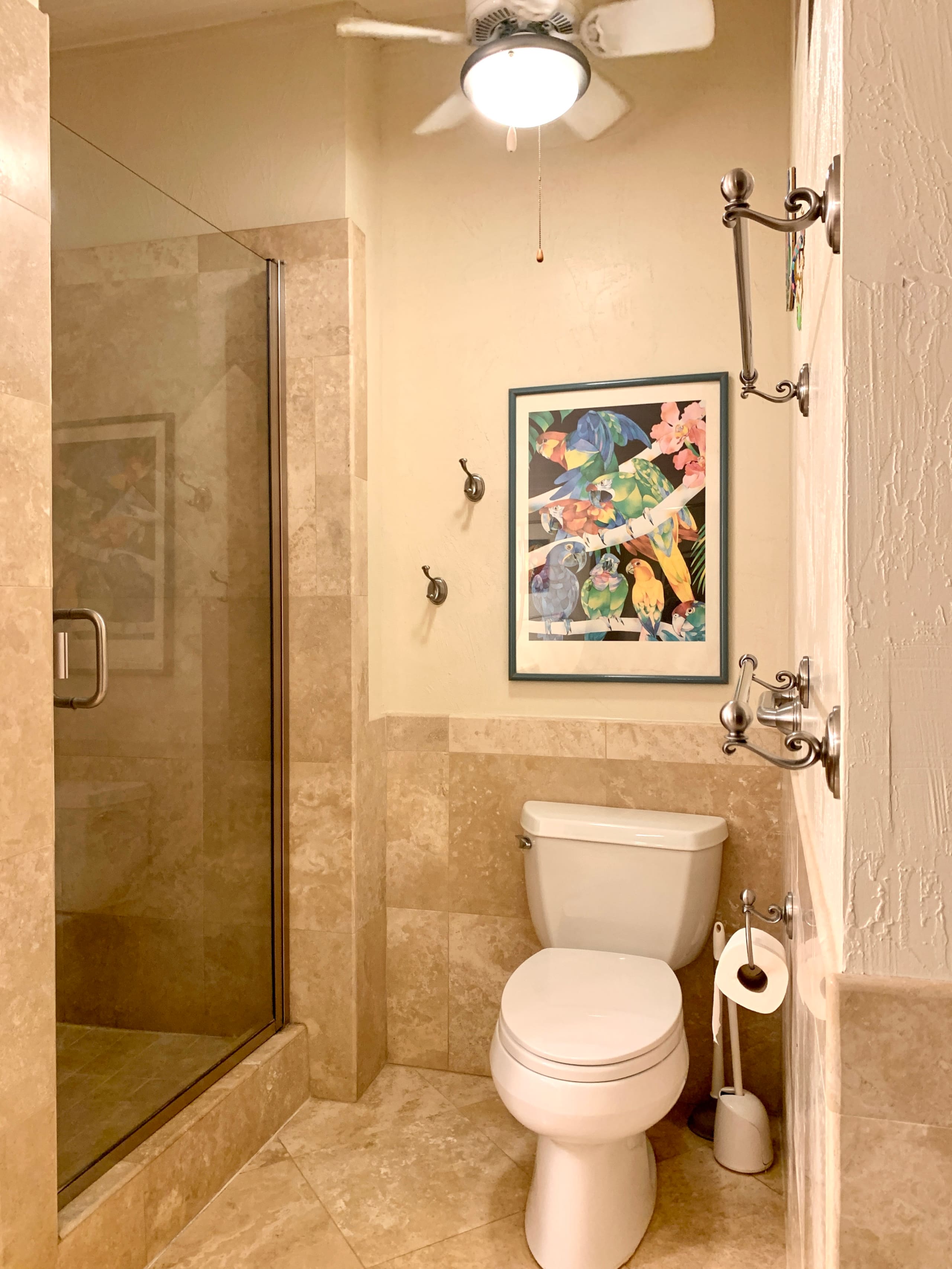 Condo in Lahaina · ★4.91 · 2 bedrooms · 3 beds · 2 baths - Image 16