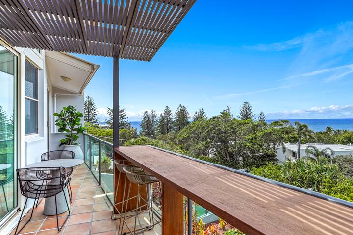 Luxurious Ocean View Penthouse gallery image 5