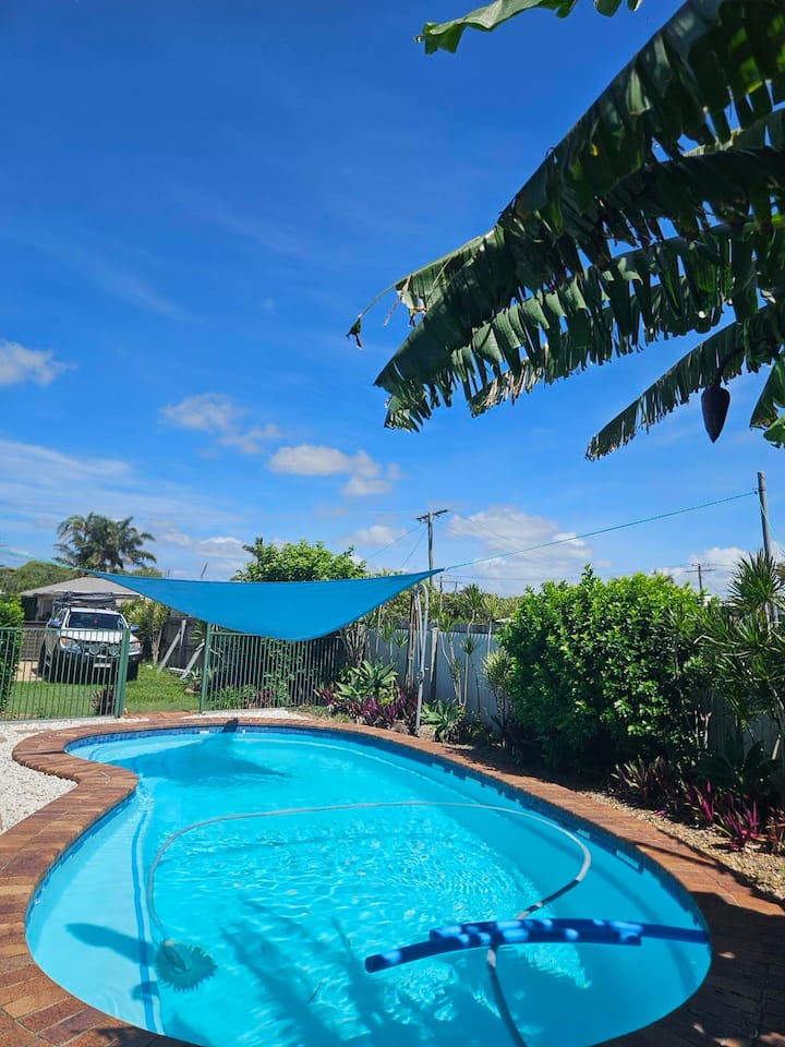 Beach House (Walking Distance) - Bribie Island