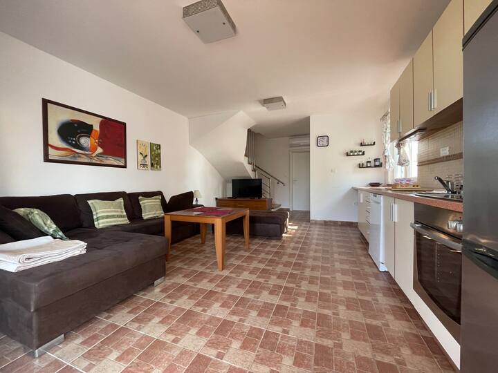 მისაღები ოთახი