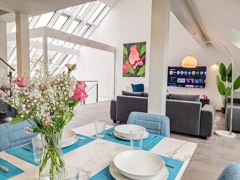 VIVO | Loft for 8 | Frankfurt Airport