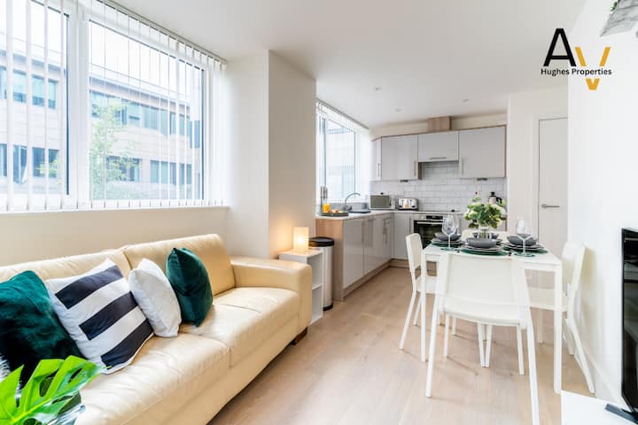 Central Mk Apartment | Walk To Station - Milton Keynes