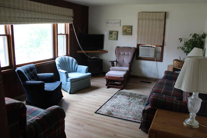 Villa Oak - Portage, WI