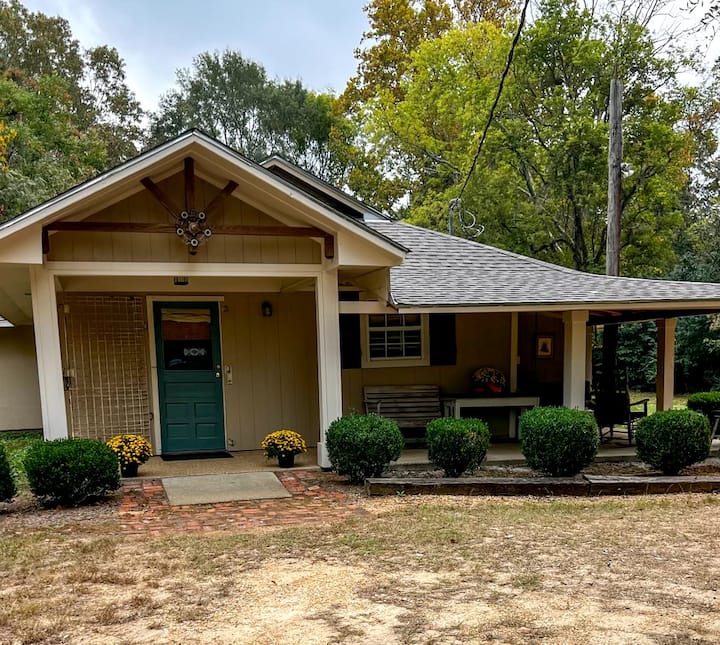 Charming Shack on Alabama River