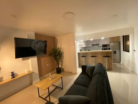 Radiant 2BR Modern Deco in Tacna with Terrace