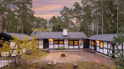 Coastal Forest Hideaway Cottage