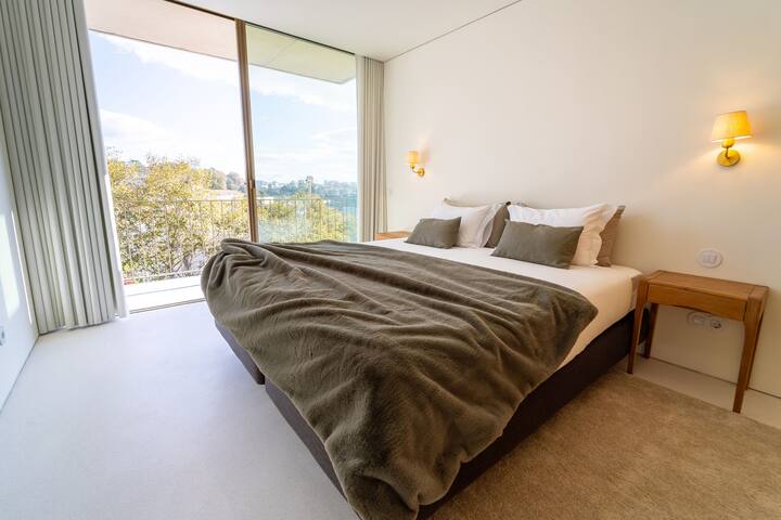 The Meadow – Luxe Duplex – Pool gallery image 5