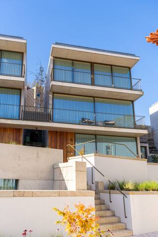 The Meadow – Luxe Duplex – Pool gallery image 3