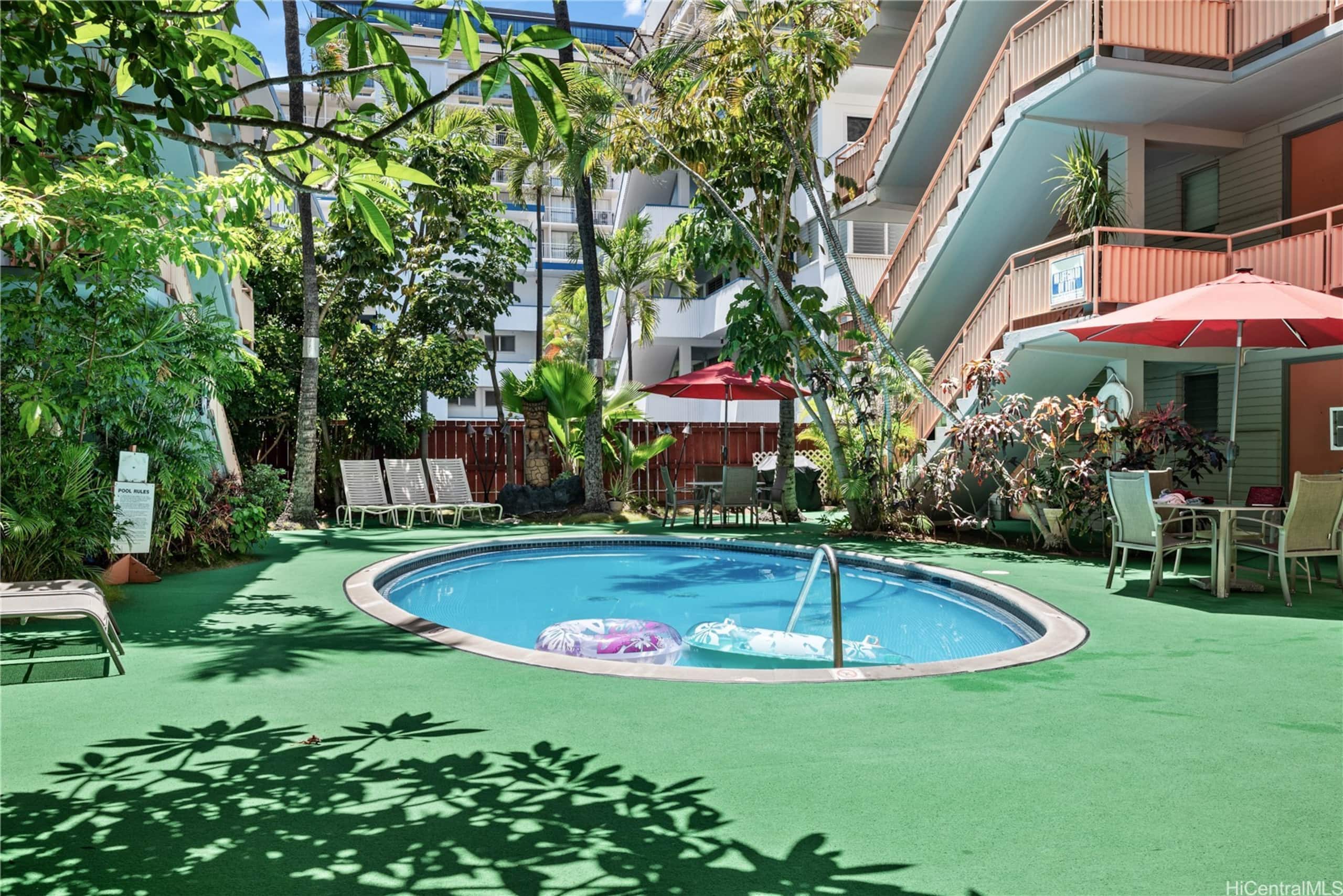 1- brm in the Heart of Waikiki - Image 34