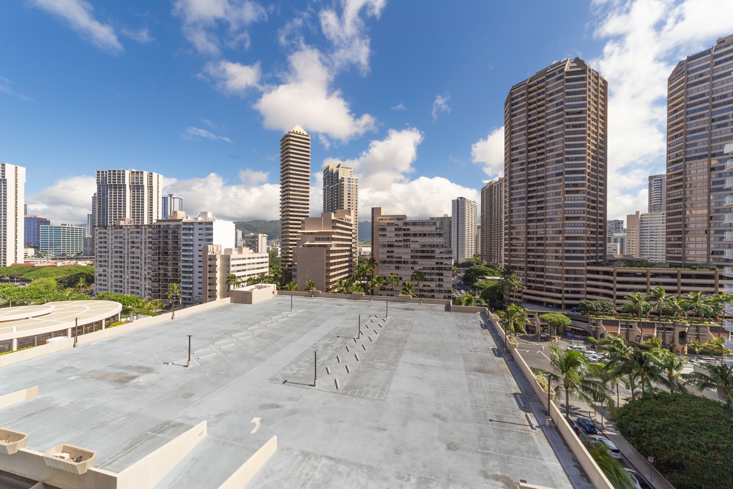 1281 Ilikai Marina Studio - City View by Beach - Image 15