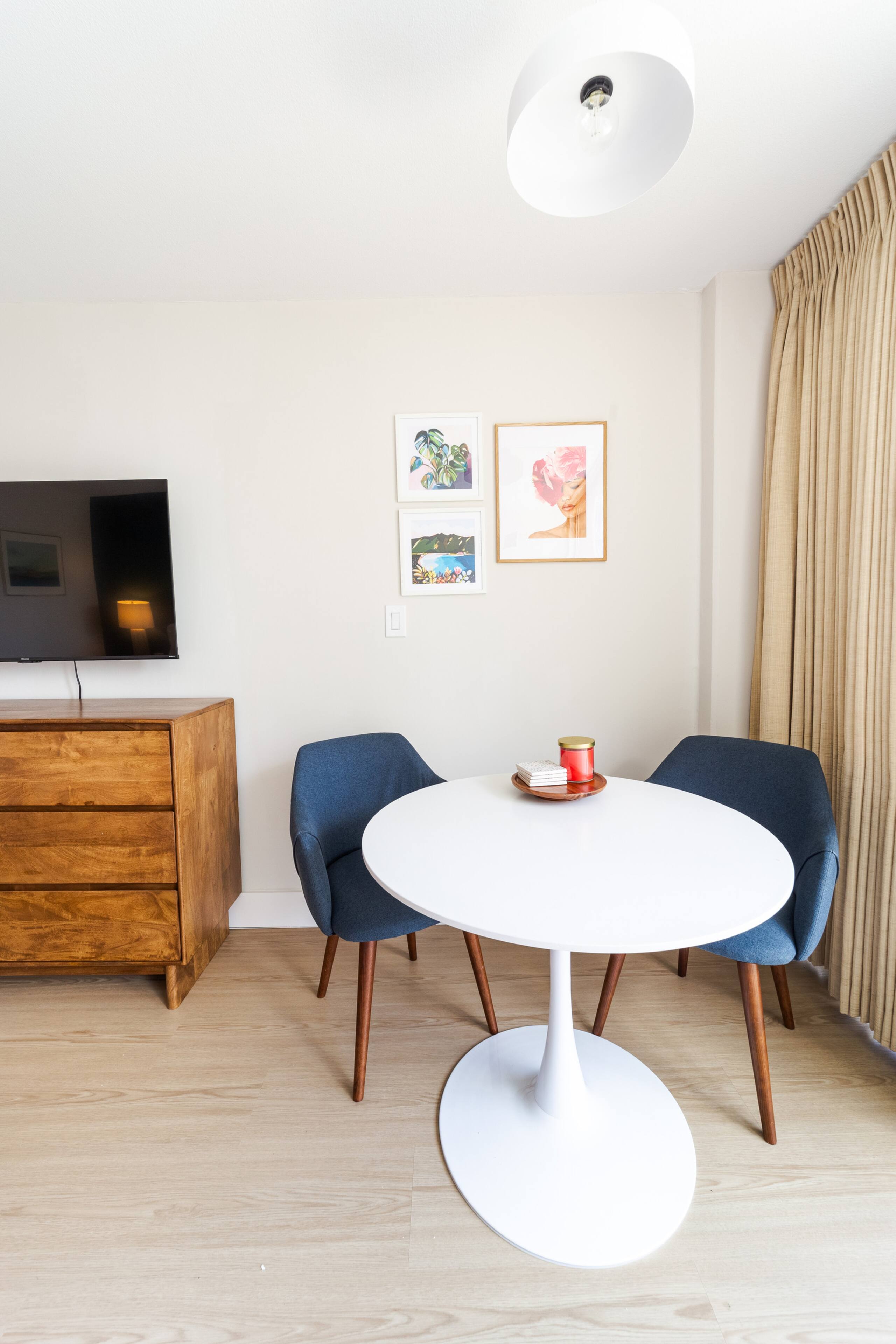 1281 Ilikai Marina Studio - City View by Beach - Image 6