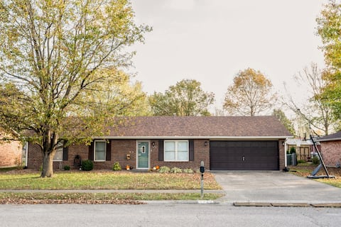 Cute & Comfy 3 BR 2 BA Ranch